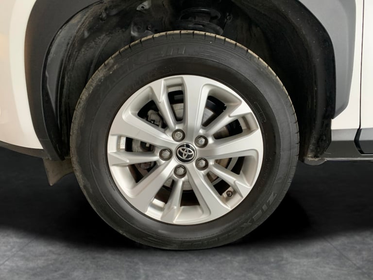 2024 Toyota Yaris Cross 1.5 VVT-h Icon SUV 5dr Petrol Hybrid E-CVT Euro 6 (s/s) (116 ps) - REVERS...