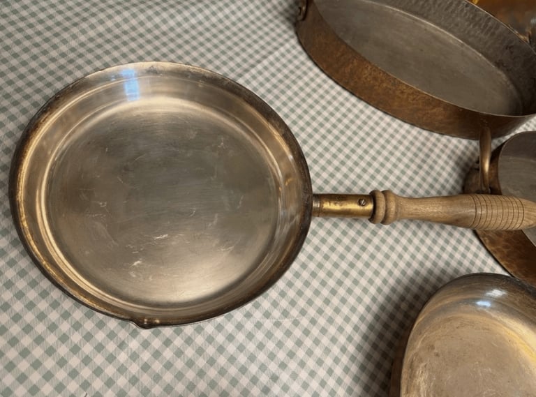 Heavy Vintage copper cooking pots 