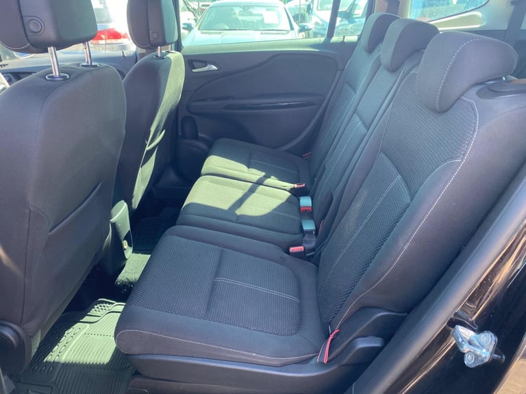 2015 Vauxhall Zafira Tourer 1.4i Turbo SRi MPV 5dr Petrol Manual Euro 6 (140 ps) MPV Petrol Manual