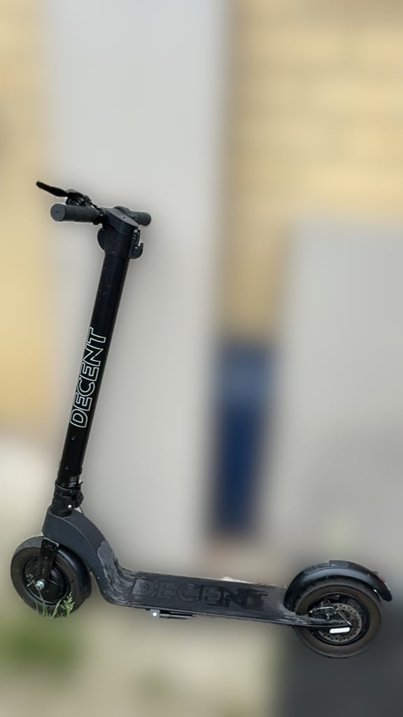 🛴 E-scooter  “Electric Scooter – As Good As New – Only Small £25 Fix – Bargain Price 🚀”