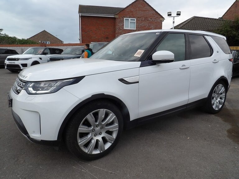 2018 Land Rover Discovery 3.0 TD6 HSE Luxury 5dr Auto ESTATE DIESEL Automatic