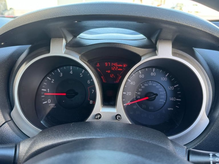 2014 64 NISSAN JUKE 1.6 VISIA SUV 5DR PETROL MANUAL EURO 5 (94 PS)