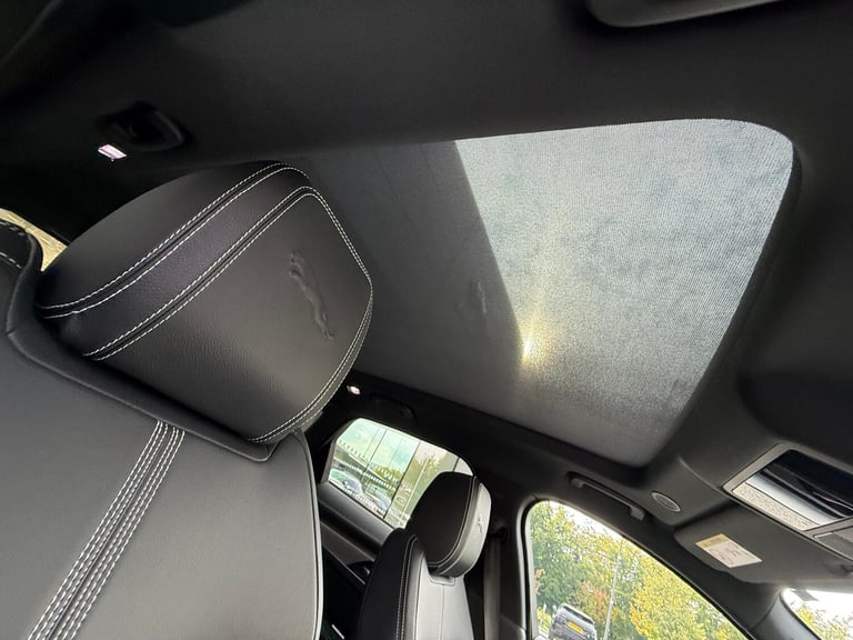 2024 Jaguar F-Pace 2.0 P250i R-Dynamic SE Black SUV 5dr Petrol Auto AWD Euro 6 (s/s) (250 ps) EST...