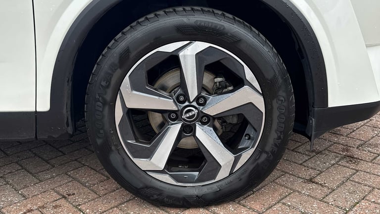 2022 Nissan Qashqai 1.3 DiG-T MH 158 N-Connecta 5dr Xtronic Hatchback Petrol Automatic
