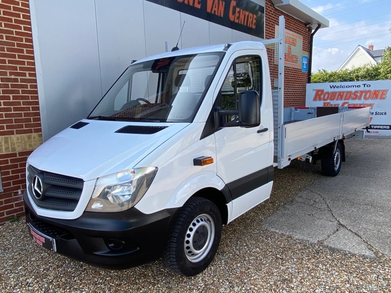 £61 A WEEK, 2017 MERCEDES 314 CDI XXLWB DROPSIDE 5.2M BED/ 17FT LONG 