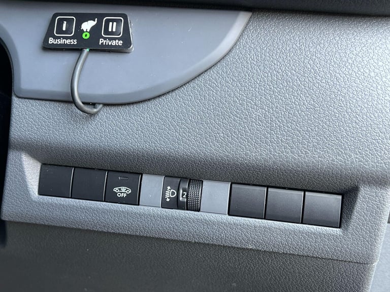 2020 Peugeot Expert 1400 2.0 BlueHDi 120 Professional Van PANEL VAN DIESEL Manual