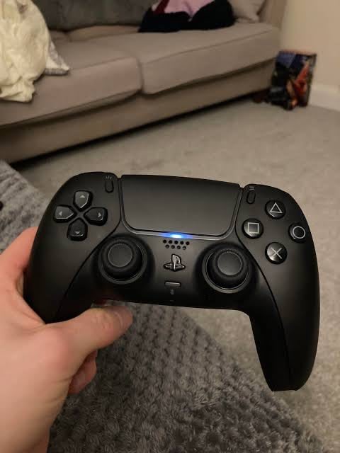 image for ps5 controller 