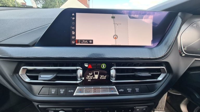 BMW 1 Series 118i Sport 5dr Step Auto Petrol