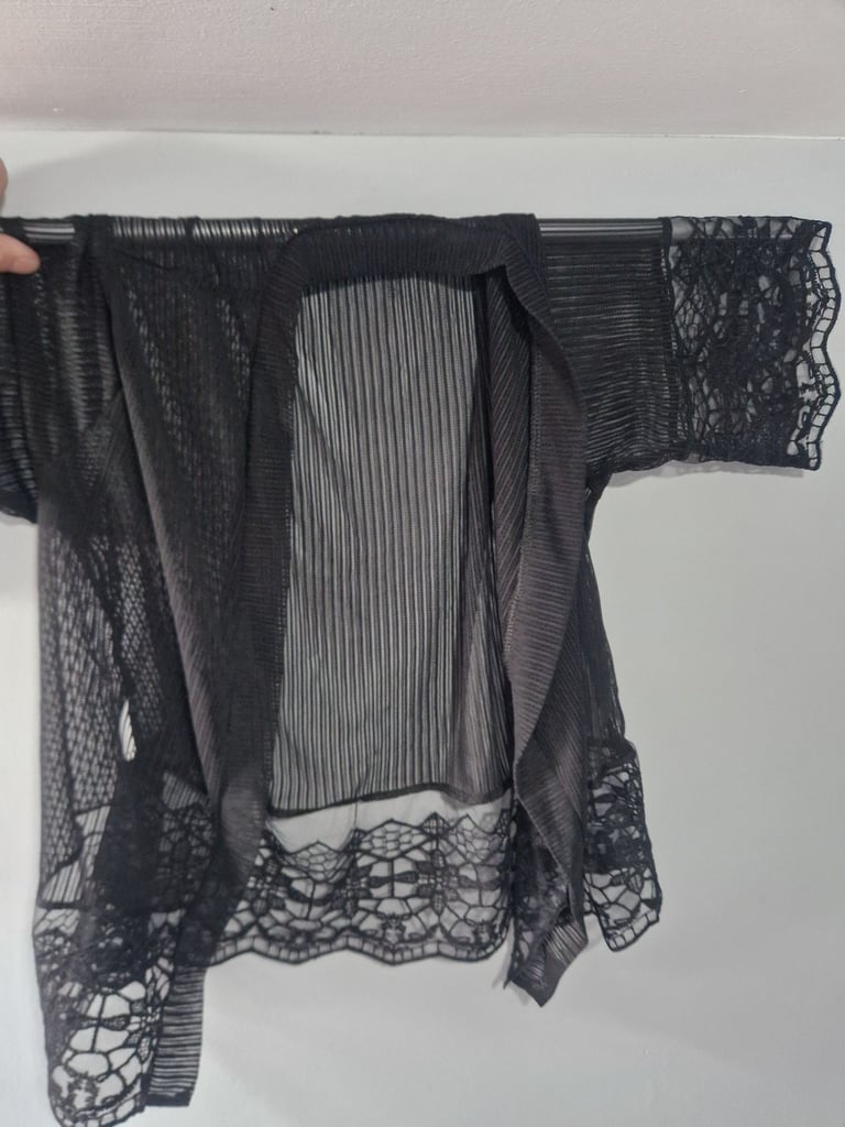 image for Brand new top size xl