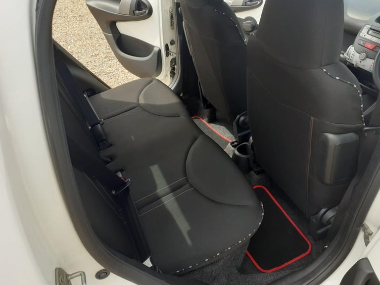 2012 Citroen C1 1.0i VTR Euro 5 5dr HATCHBACK Petrol Manual