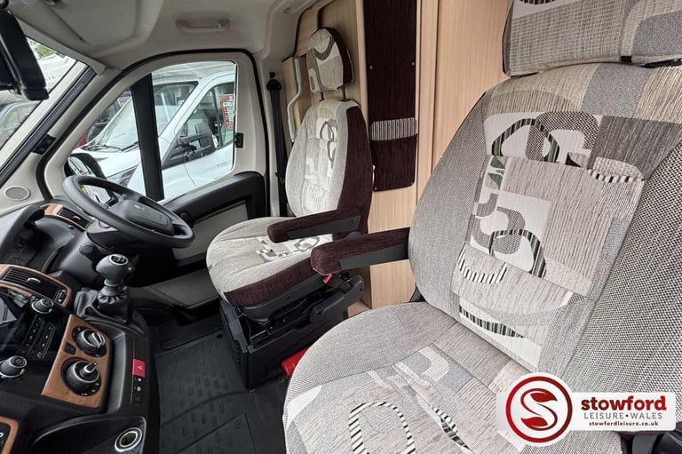 2015, Auto-Sleepers Warwick XL, Pre-Owned Motorhome