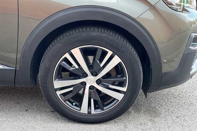 2020 Peugeot 3008 1.2 PureTech GPF Allure SUV 5dr Petrol EAT Euro 6 (s/s) (130 ps) SUV Petrol Aut...