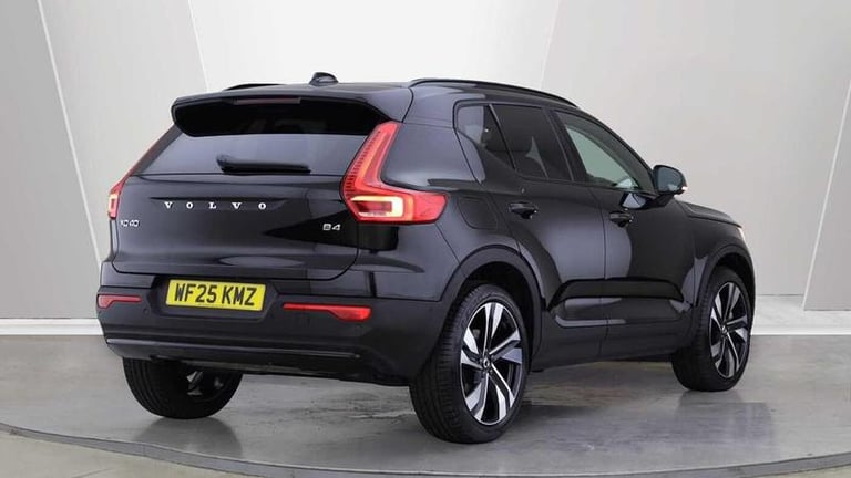 2025 Volvo XC40 Ultra B4 Mild hybrid Petrol Dark Automatic SUV Hybrid Automatic