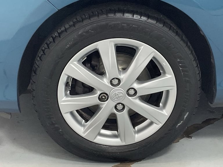 2013 Toyota Yaris 1.33 Dual VVT-i TR Hatchback 5dr Petrol Manual Euro 5 (101 ps) - AA INSPECT Hat...