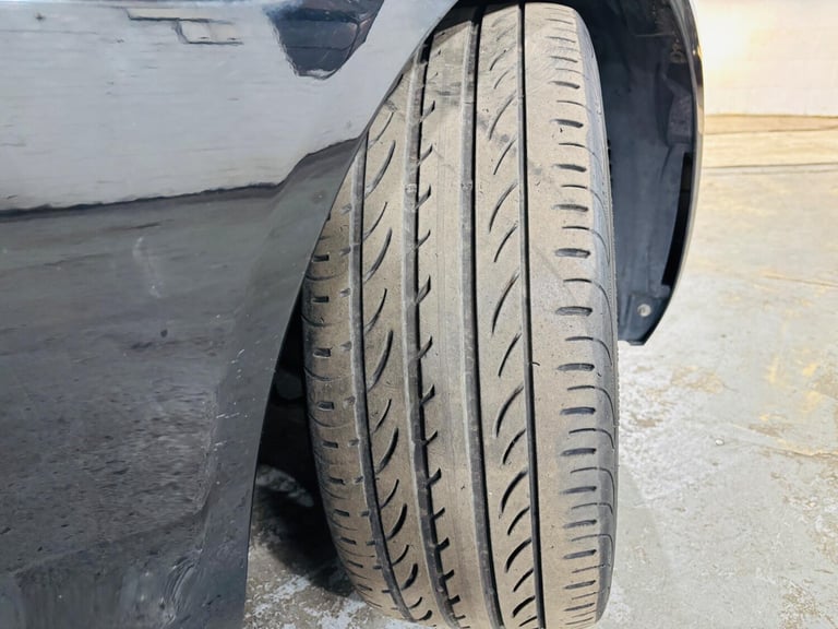 2018 Jaguar XF 2.0d Portfolio Auto AWD Euro 6 (s/s) 4dr SALOON Diesel Automatic