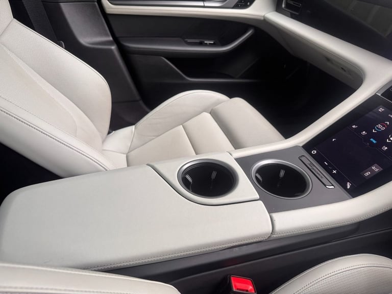 2021 Porsche Taycan 500kW Turbo 93kWh 4dr Auto SALOON ELECTRIC Automatic