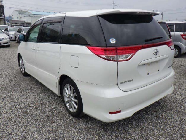  Toyota Estima Aeras 8 seats MPV Petrol Automatic
