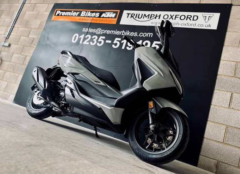 STUNNING ONE OWNER 2024/24 HONDA FORZA 350 SCOOTER