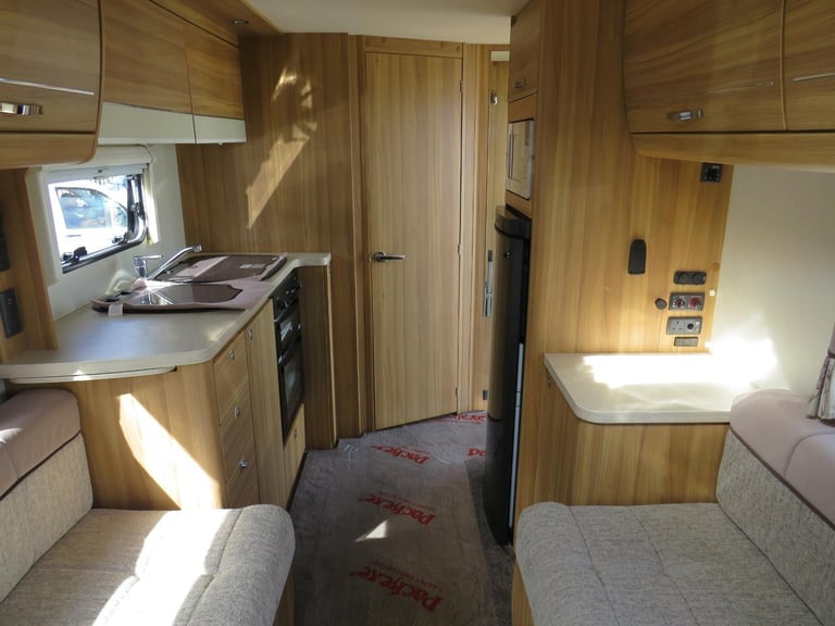Elddis Autoquest 175 2 Berth Low Mileage Full Air Conditioning
