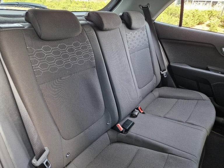  Kia Rio 1.0 T-GDi 2 Hatchback 5dr Petrol Manual Euro 6 (s/s) (99 bhp) Petrol Manual