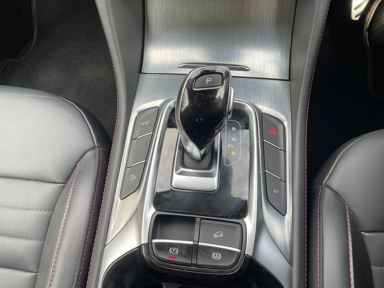2022 MG MG HS 1.5 T-GDI 16.6kWh Exclusive SUV 5dr Petrol Plug-in Hybrid Auto Euro 6 (s/s) ESTATE ...