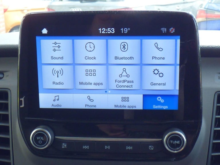 FORD TRANSIT 2.0 Transit Trend Van 350 L2 2.0L EcoBlue 130PS FWD 6 Speed Manual