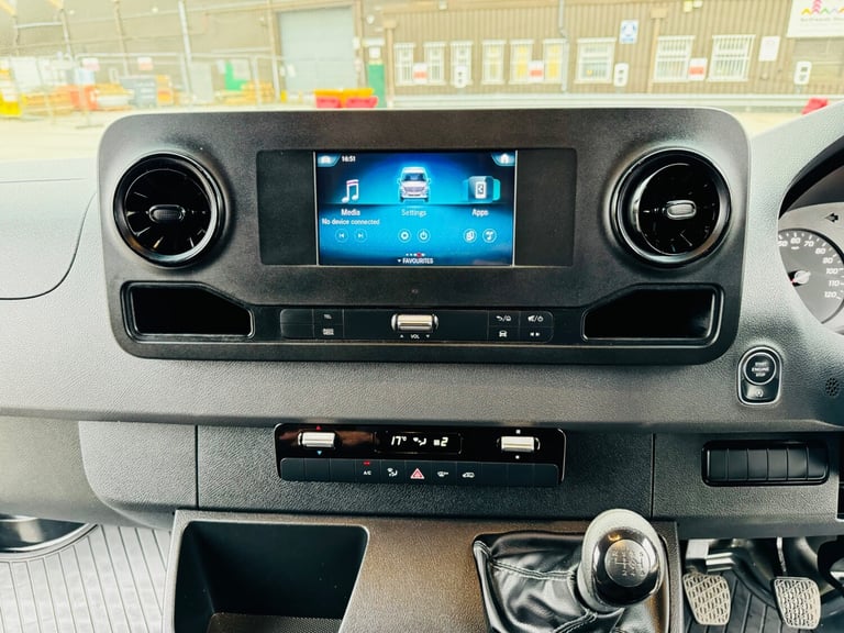 2020 Mercedes-Benz Sprinter 3.5t H1 Van PANEL VAN Diesel Manual