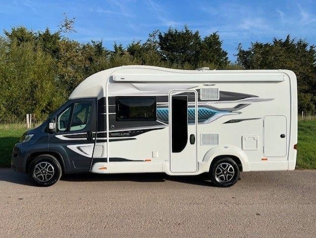 2023 72 SWIFT ESCAPE 640 9SPD AUTOMATIC DIESEL