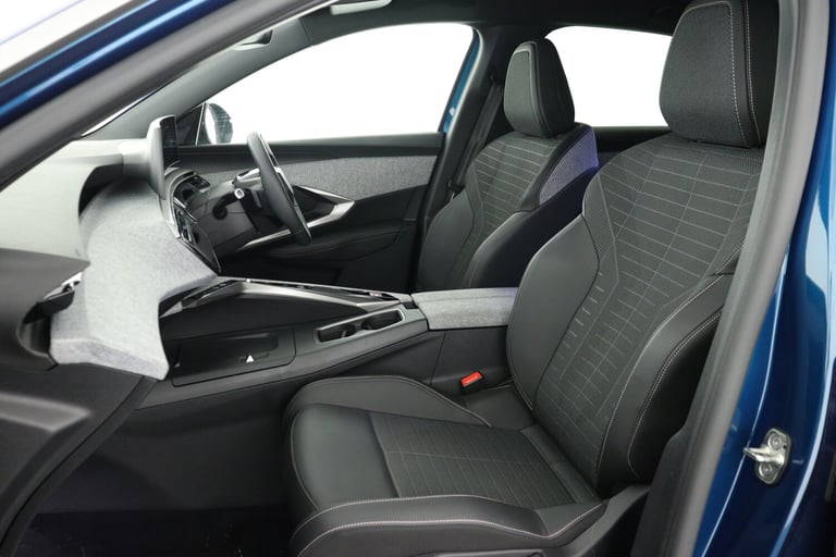 2025 Peugeot 3008 1.2 Hybrid 136 Allure 5dr e-DSC6 Estate Petrol Automatic