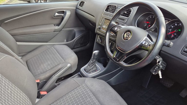 2015 Volkswagen Polo 1.2 TSI SE 3dr DSG HATCHBACK PETROL Automatic