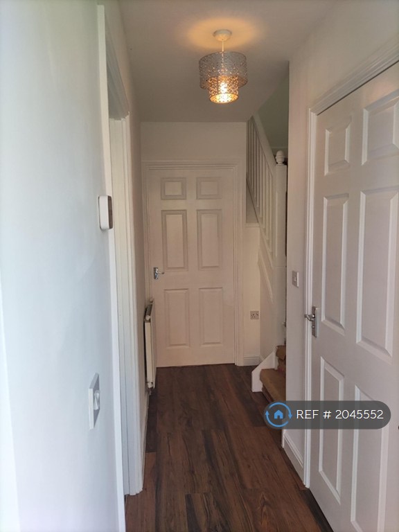2 bedroom house in Brambling Close, Stowmarket, IP14 (2 bed) (#2045552)
