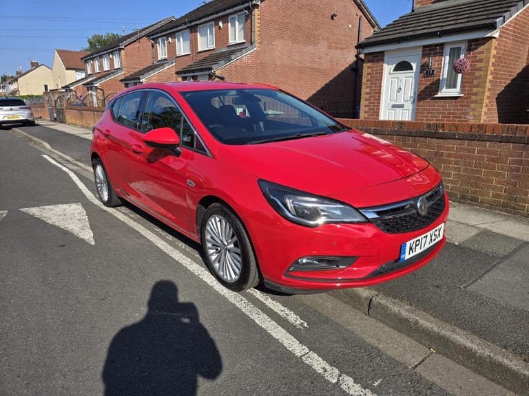 VAUXHALL ASTRA 1.4 i Turbo Elite Nav 2017