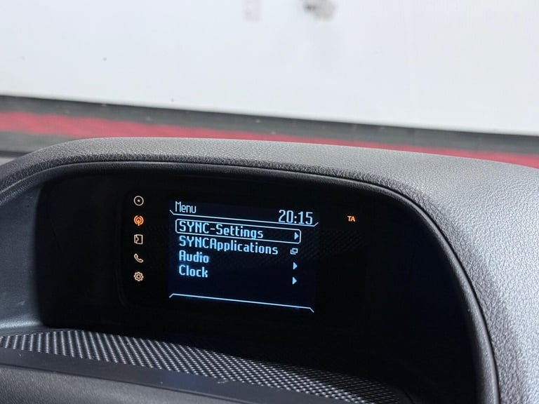 2014 Ford Transit Custom 2.2 TDCi 290 Sport L1 H1 5dr PANEL VAN Diesel Manual