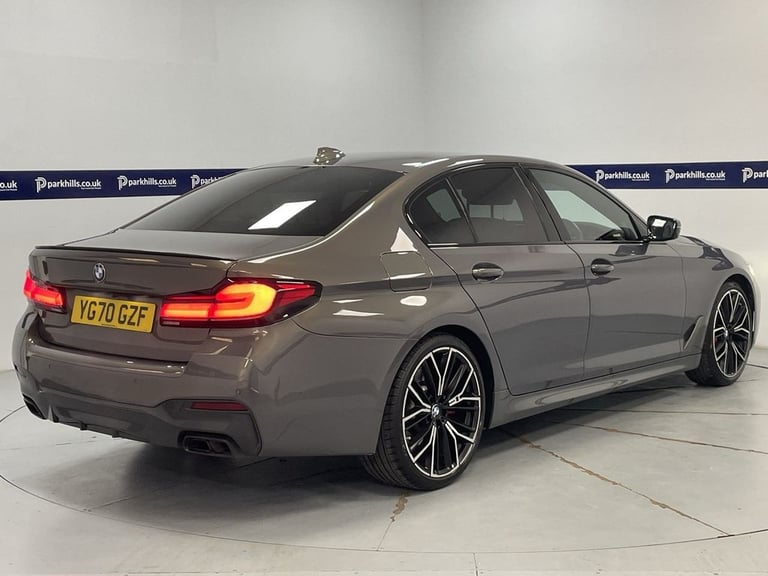 2020 BMW 5 Series 4.4 M550i V8 Saloon 4dr Petrol Steptronic xDrive Euro 6 (s/s) (530 ps) - AA Sal...