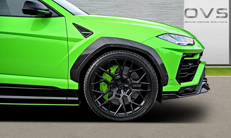LAMBORGHINI URUS [URBAN NERO] 4.0T V8 BI-TURBO PETROL AUTO 4X4 2022 [71] GREEN