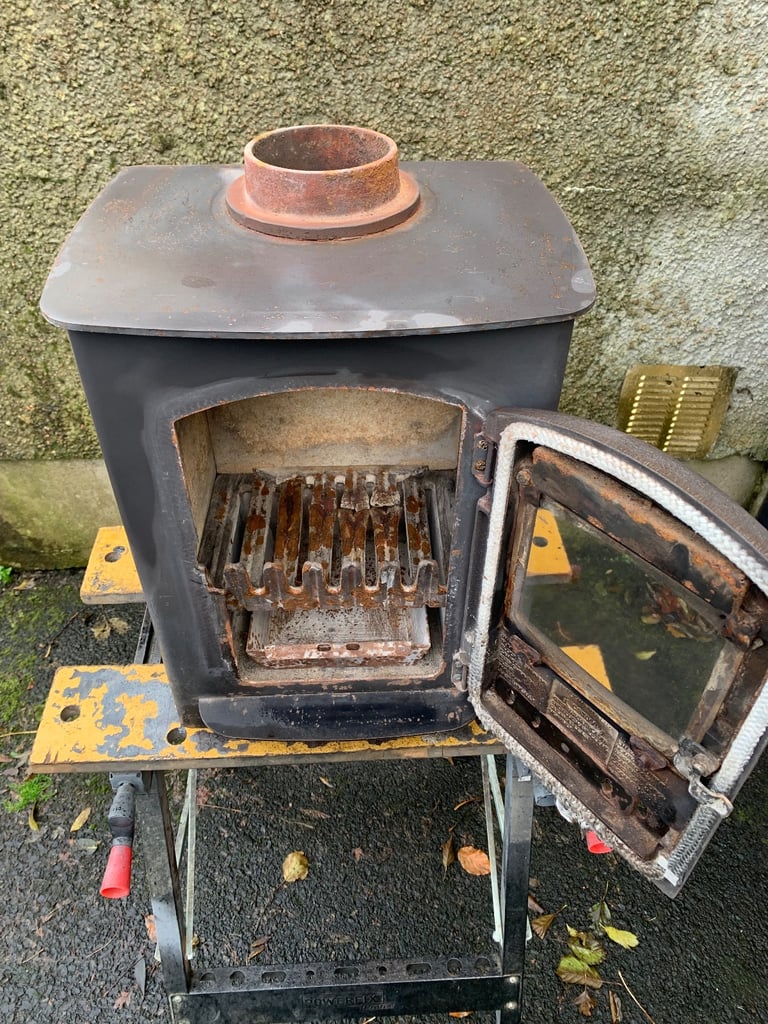 Hamlet wood burning stove