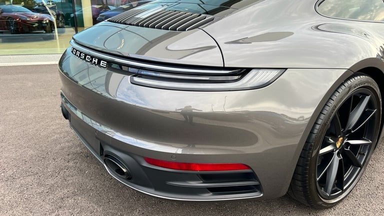 2024 Porsche 911 2dr PDK Petrol