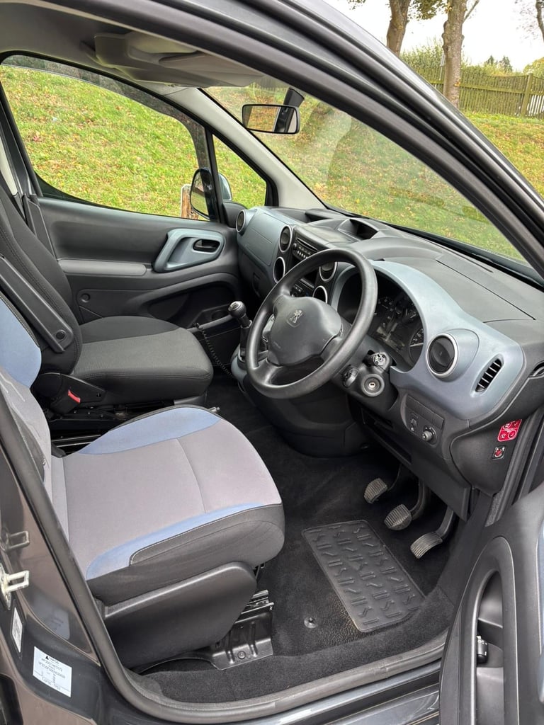 2015 Peugeot Partner Tepee 1.6 120 S 5dr MPV Petrol Manual
