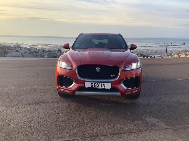 image for 2018 (18) JAGUAR F-PACE 3.0 V6 S AWD 5DR Automatic