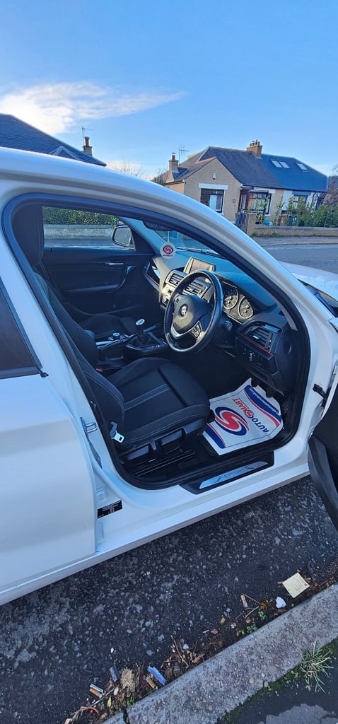 BMW, 1 SERIES, Hatchback, 2015, Manual, 1598 (cc), 5 doors