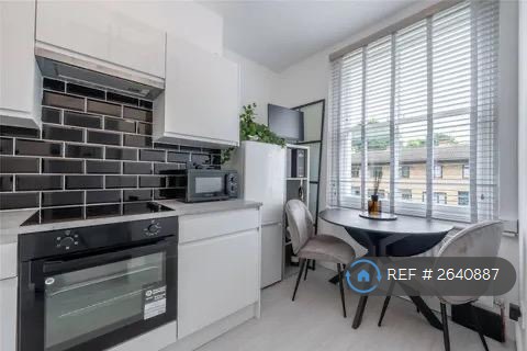 2 bedroom flat in Goldney Road, London, W9 (2 bed) (#2640887)