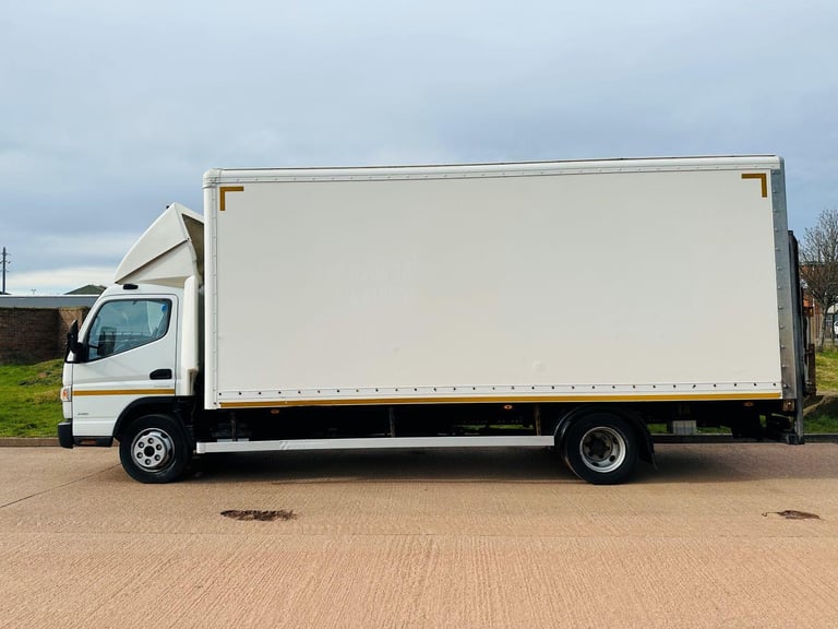 2017 (67) MITSUBISHI FUSO CANTER 7C18 7.5 TON BOX, COLUMN TAIL LIFT