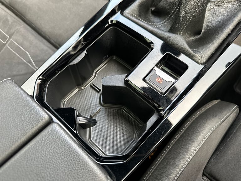 2024 Vauxhall Astra Astra 1.2T Ultimate 5dr Hatchback Petrol Manual