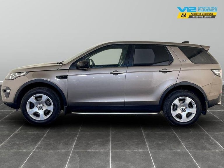 2016 Land Rover Discovery Sport 2.0 TD4 SE Tech 4WD Euro 6 (s/s) 5dr (5 Seat) Manual SUV Diesel M...