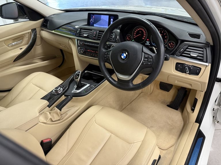 2014 BMW 3 Series ActiveHybrid 3 3.0 Luxury Step Saloon Saloon HYBRID ELECTRIC Automatic