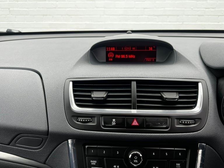 2014 Vauxhall Mokka 1.4T SE Auto 2WD Euro 5 5dr HATCHBACK Petrol Automatic