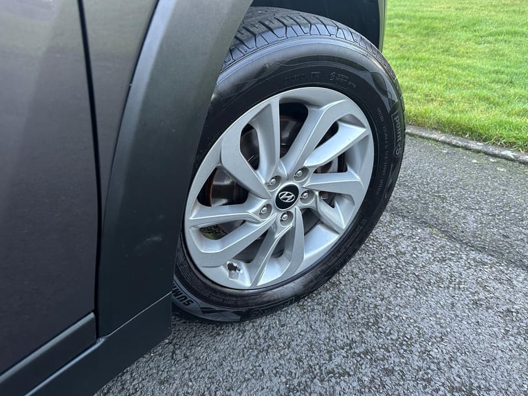 Hyundai Tucson 1.6 GDI *** LOW MILEAGE *** STUNNING CAR