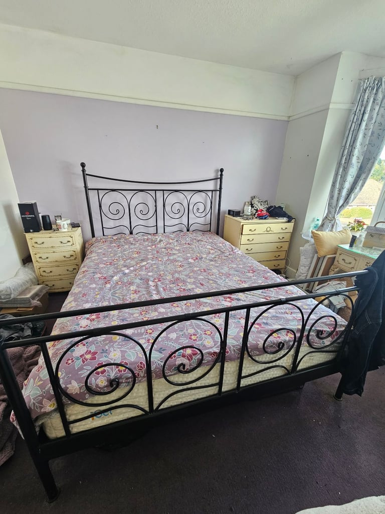 Metal king bed frame