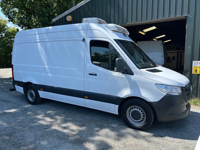 2019 Mercedes-Benz Sprinter 3.5t FRIDGE FREEZER CHILLER VAN AIR CON O/NIGHT STANDBY PANEL VAN Die...