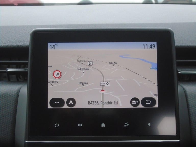 2022 Renault Clio 1.0 TCe Iconic Euro 6 (s/s) 5dr HATCHBACK Petrol Manual